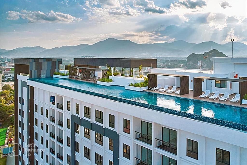 Jomstay - Horizon Suites Ipoh Town Skypool מראה חיצוני תמונה